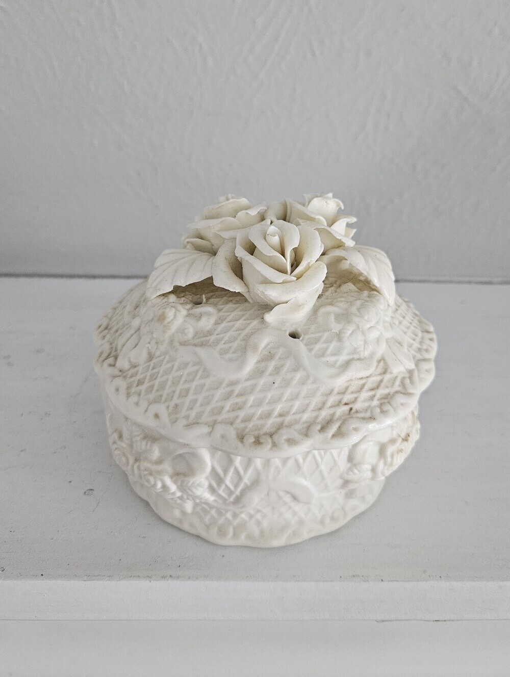 Vintage Porcelain Bisque Rose Musical Trinket/Jewelry Keepsake Box